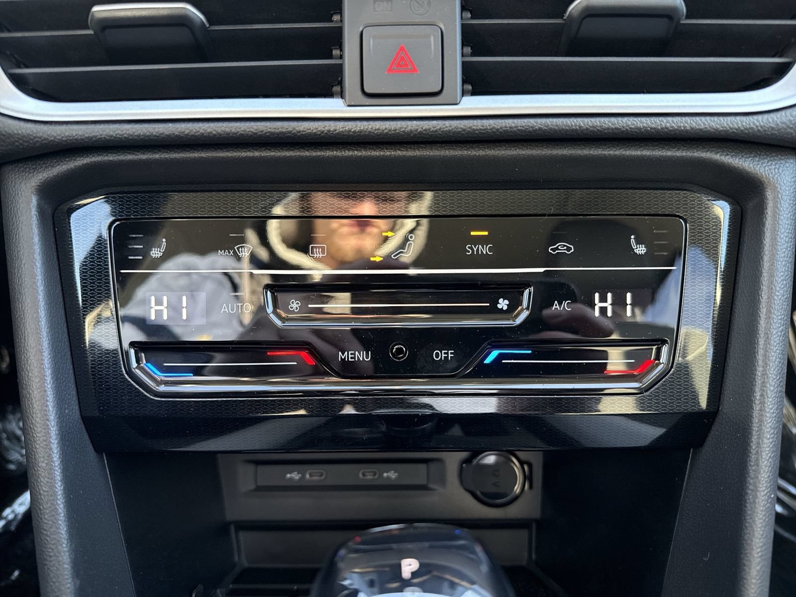 New 2026 Volkswagen Taos SE AWD/4WD image 20