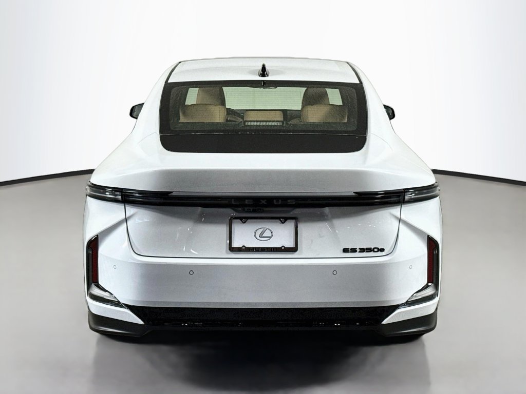 New 2026 Lexus ES 350e w/ Accessory Package (Z2) FWD image 6
