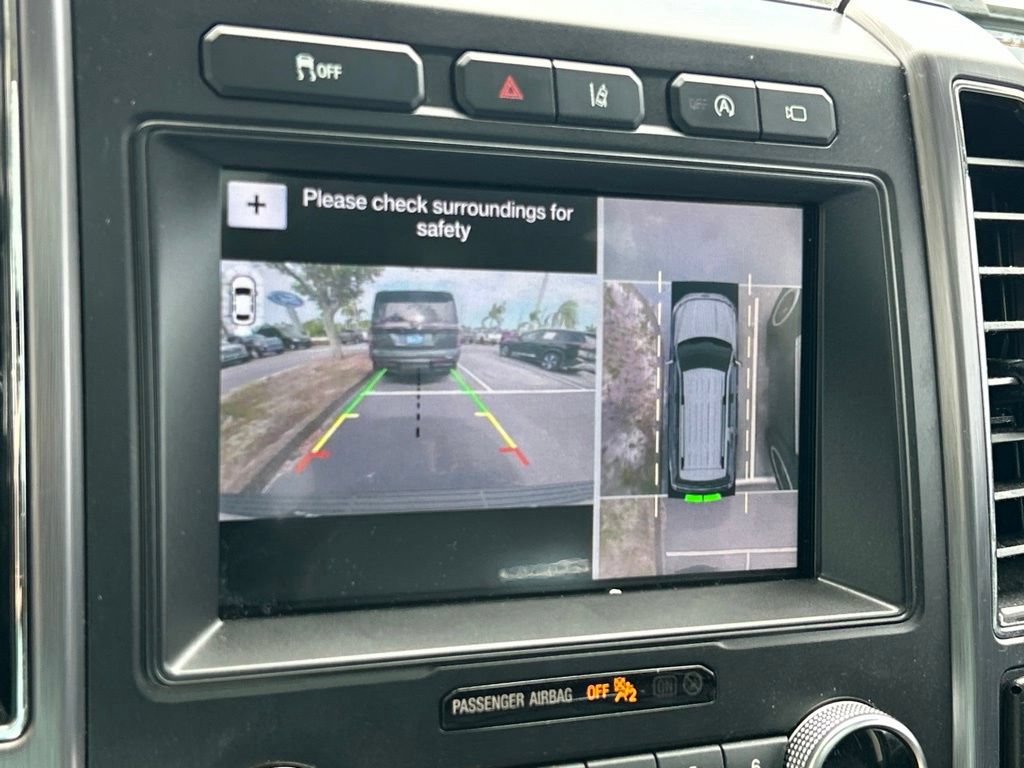 Used 2019 Ford Expedition Platinum RWD image 34