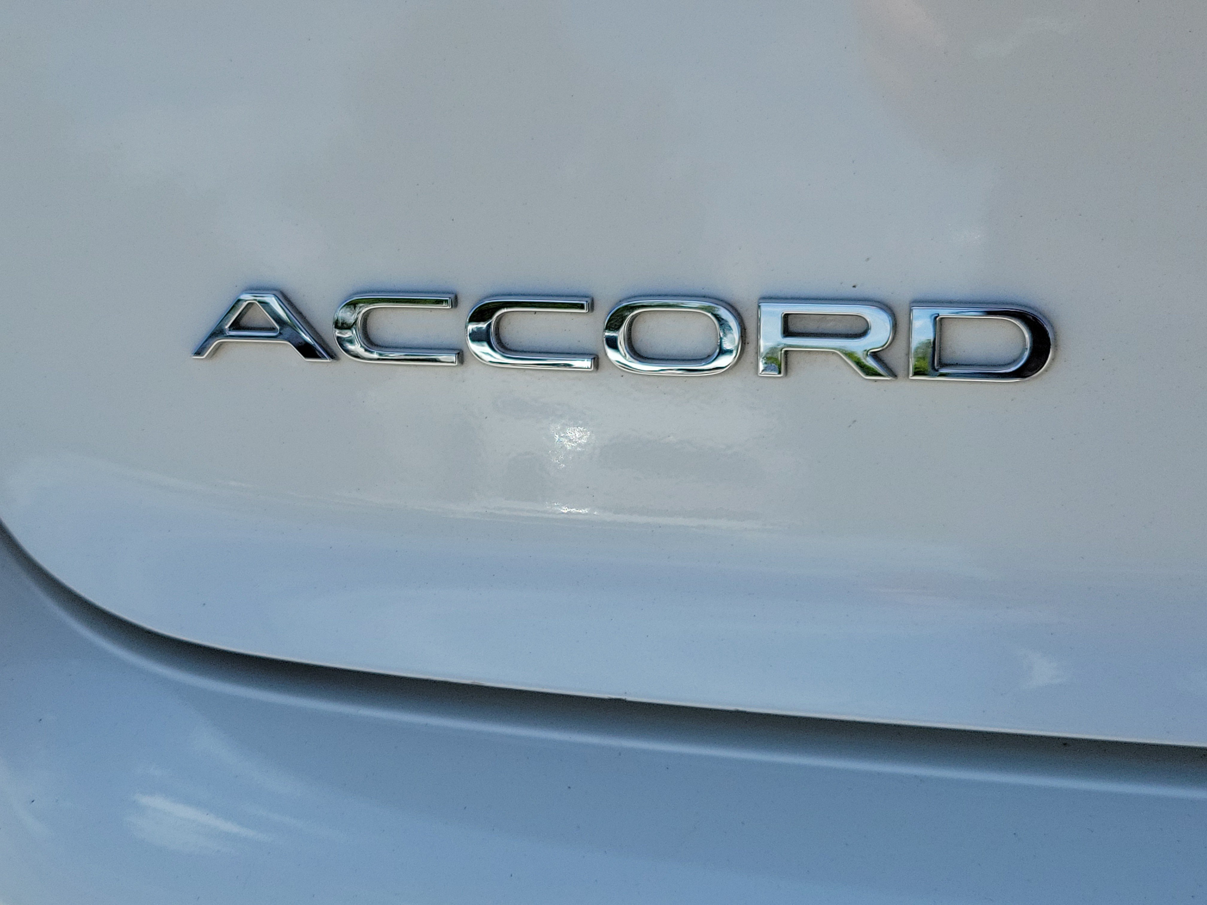 Used 2024 Honda Accord EX image 7