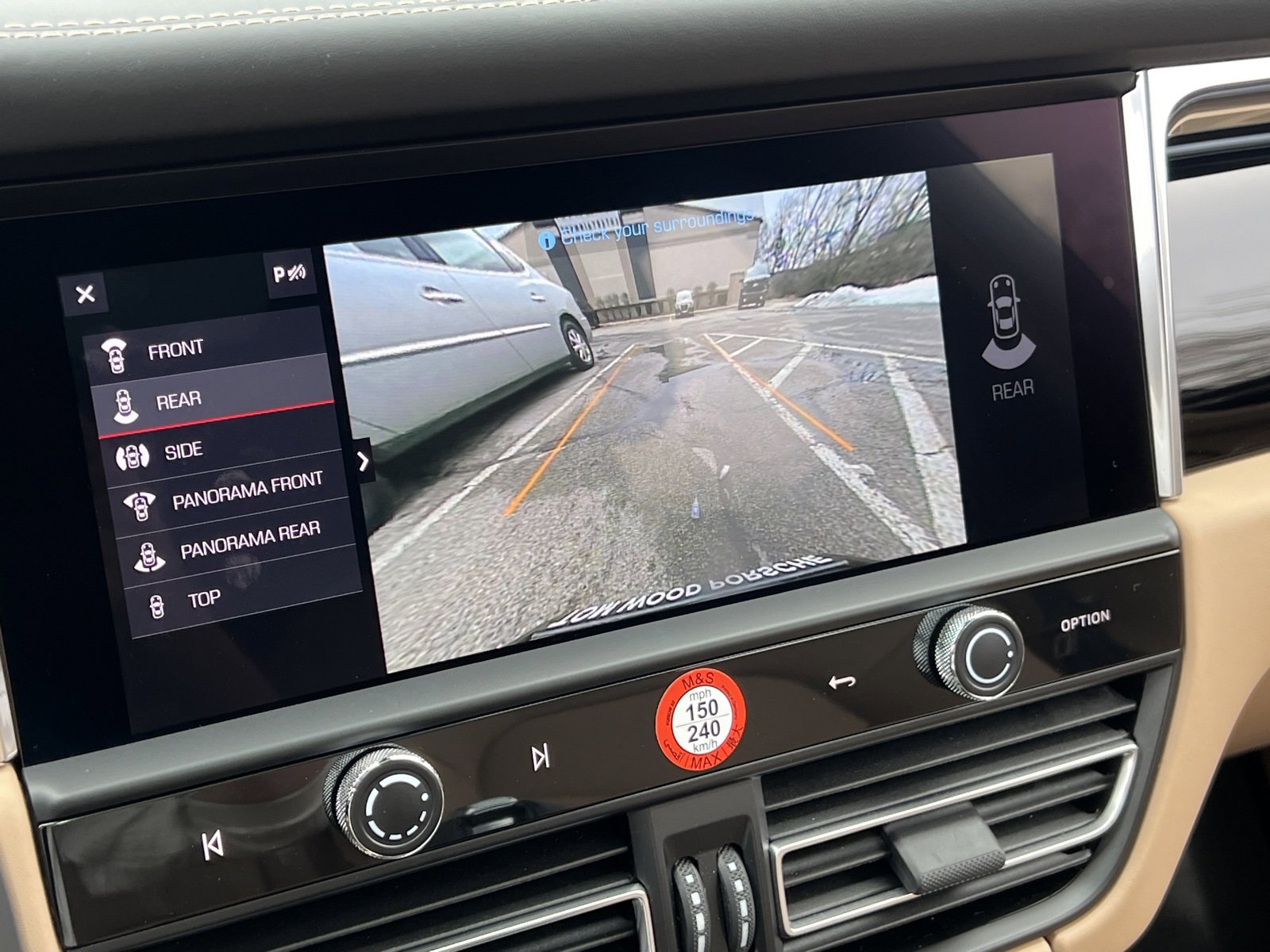 Certified 2025 Porsche Macan image 25