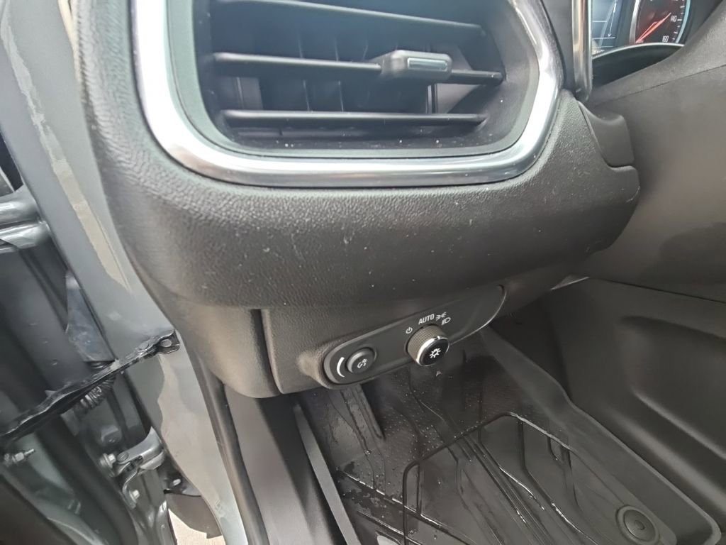 Certified 2024 Chevrolet Equinox LT w/ LPO, Floor Liner Package image 26