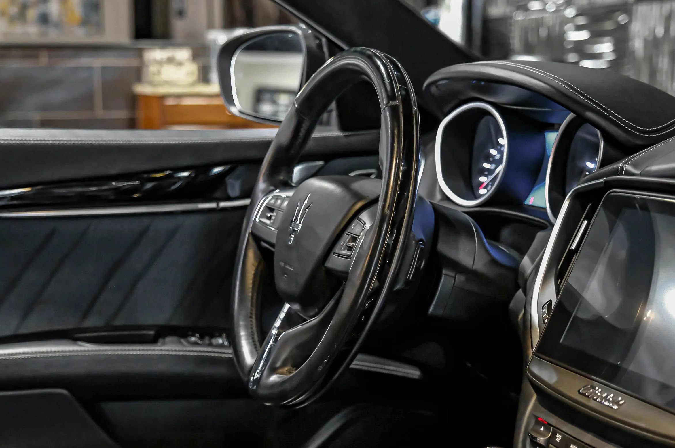 Used 2019 Maserati Ghibli S GranLusso AWD/4WD image 14