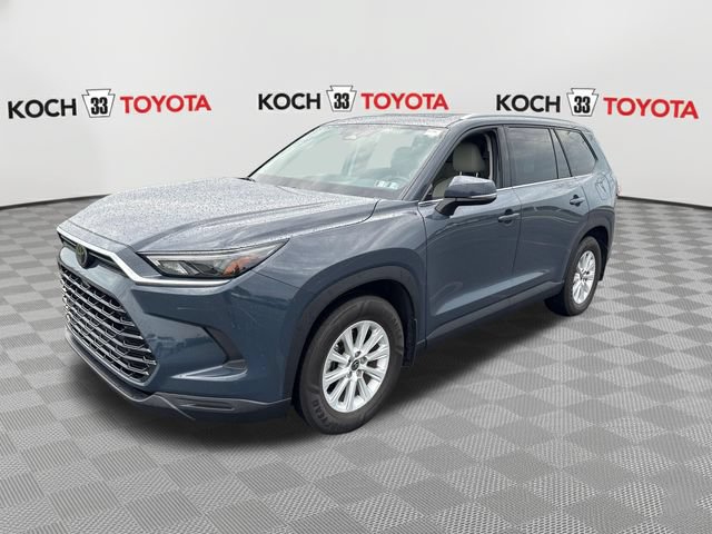 Certified 2024 Toyota Grand Highlander AWD image 3