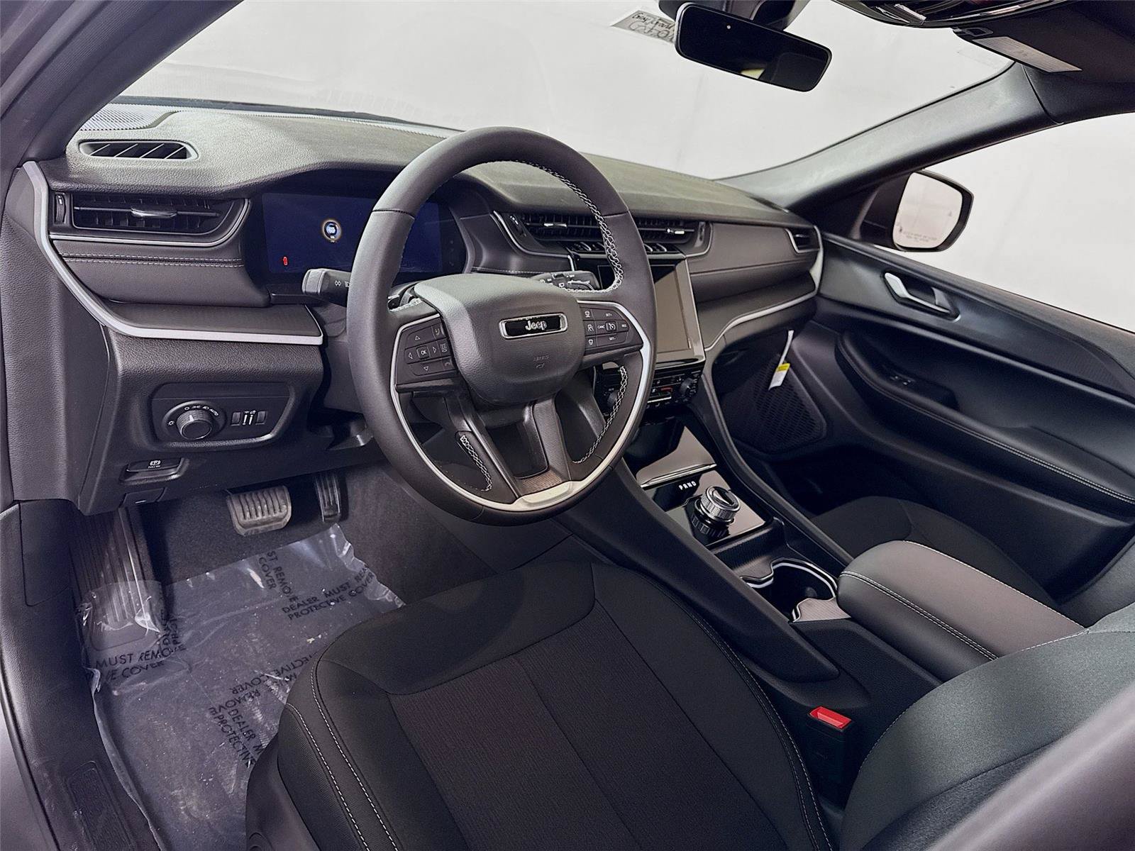 New 2026 Jeep Grand Cherokee L 4WD image 3