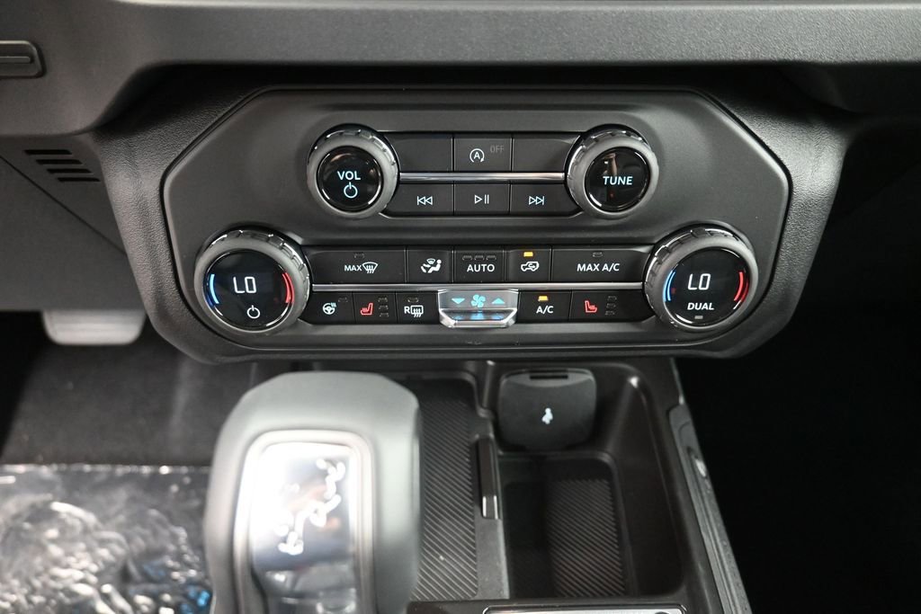 New 2026 Ford Bronco Outer Banks AWD/4WD image 9