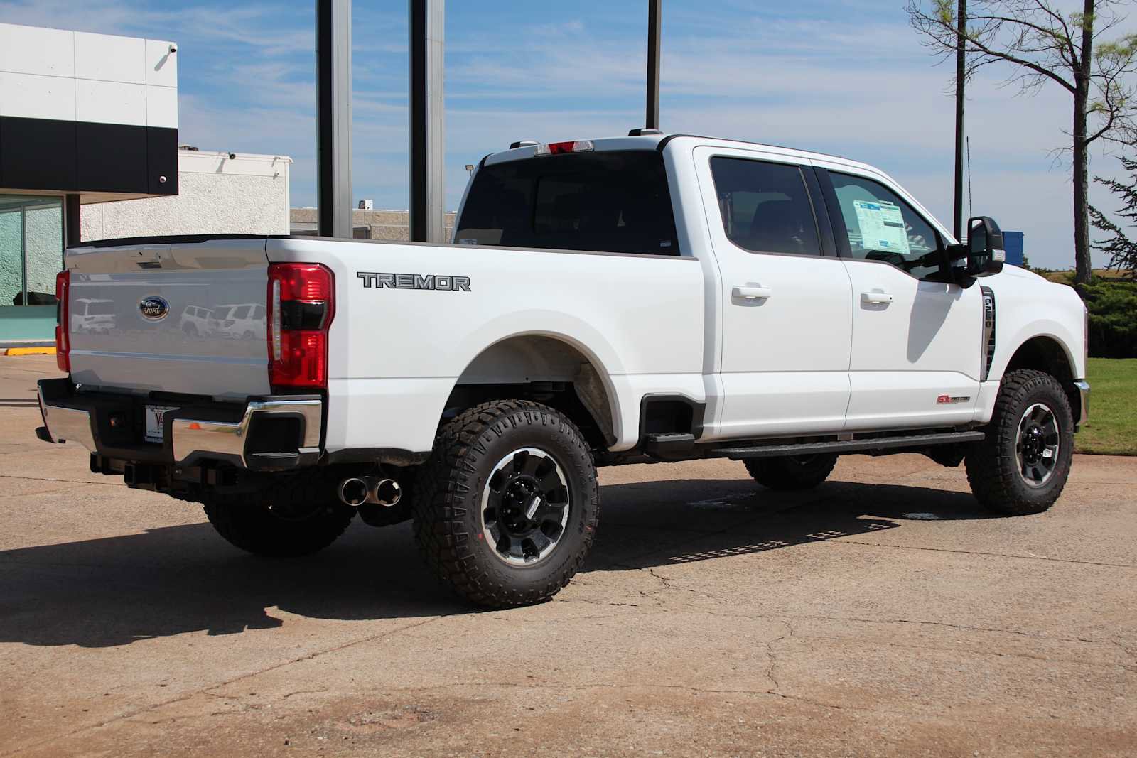 New 2026 Ford F250 Lariat image 24