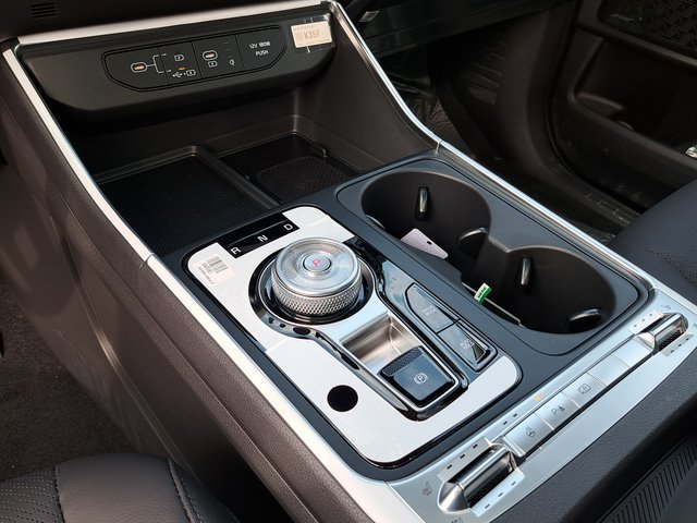 New 2026 Kia Carnival SX Prestige FWD image 11