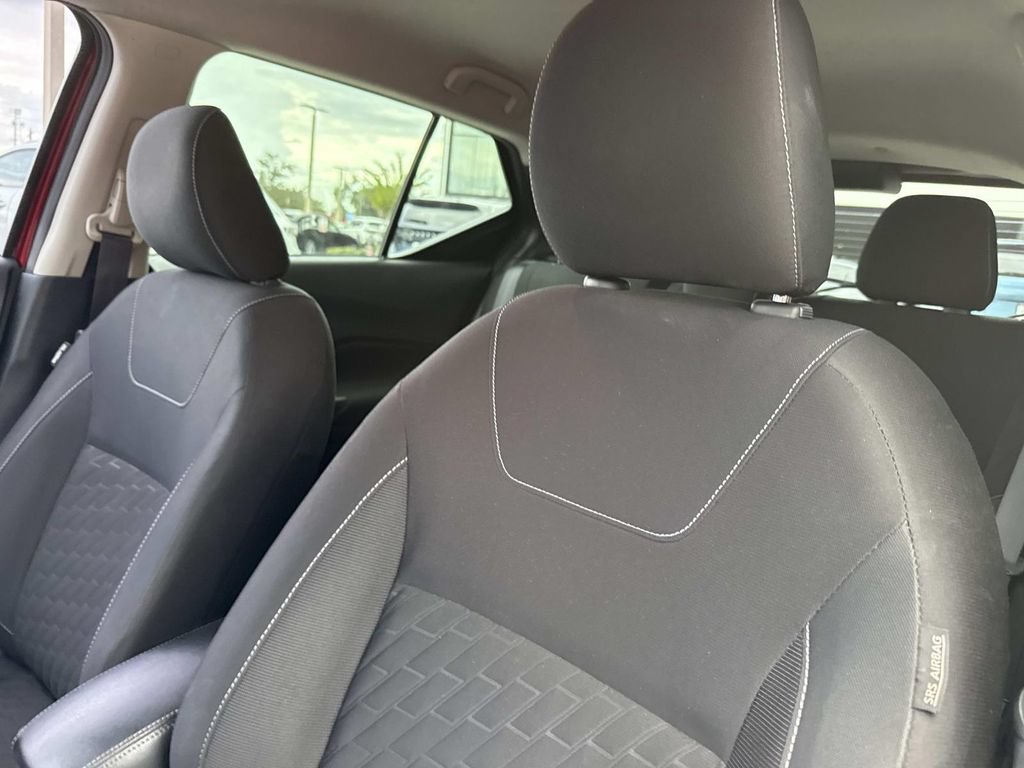 Used 2022 Nissan Kicks SV FWD image 23