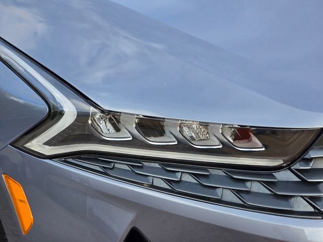 Used 2023 Kia K5 LXS image 3