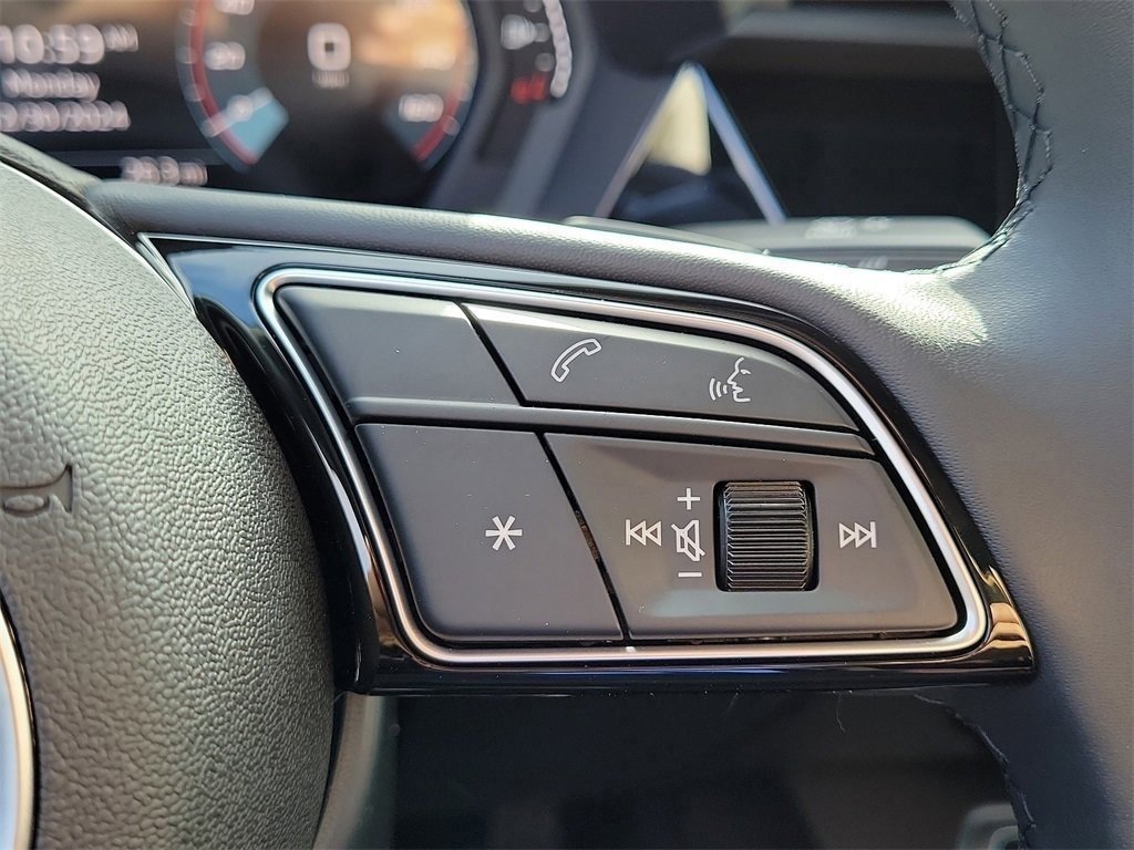 Used 2025 Audi A3 2.0T Premium w/ Convenience Package image 9