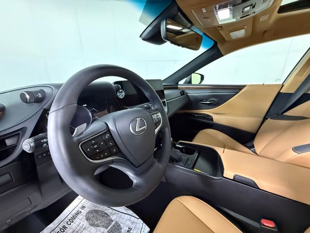 Used 2024 Lexus ES 350 w/ Premium Package FWD image 7