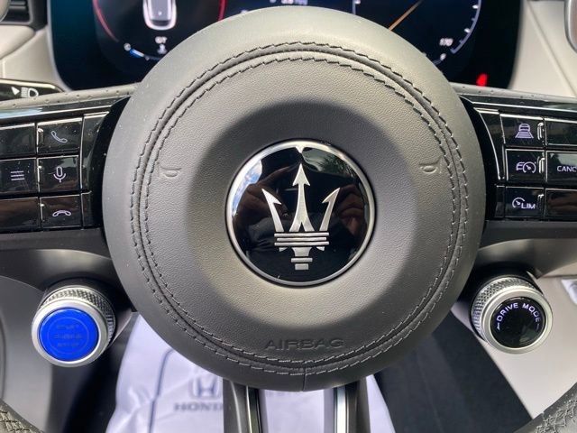 New 2024 Maserati Grecale GT image 24