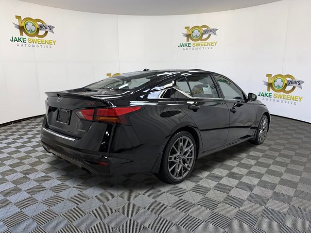 Used 2023 Nissan Altima 2.0 SR image 10