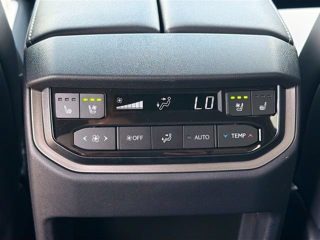 New 2026 Lexus TX 500h AWD image 21