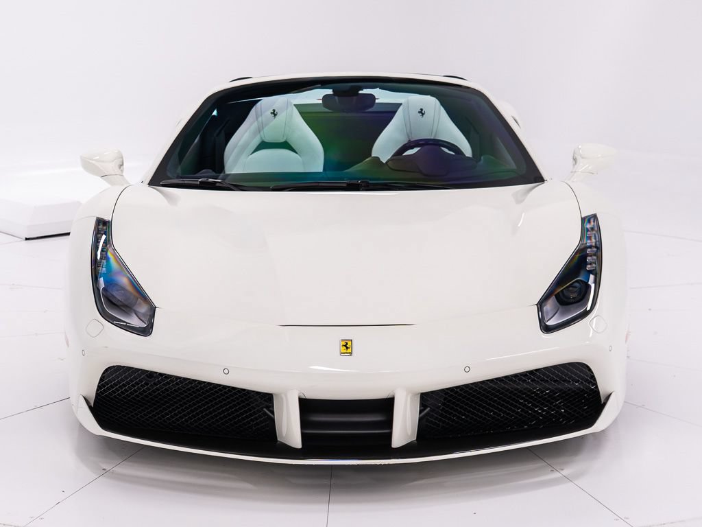 Used 2018 Ferrari 488 Spider RWD image 8