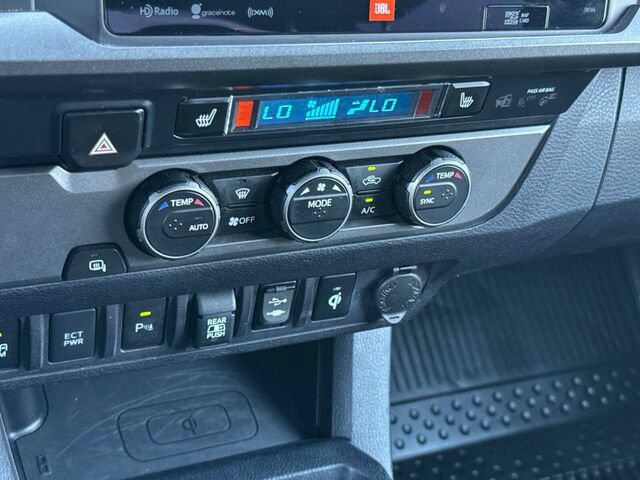 Used 2019 Toyota Tacoma TRD Sport w/ TRD Premium Sport Package RWD image 22