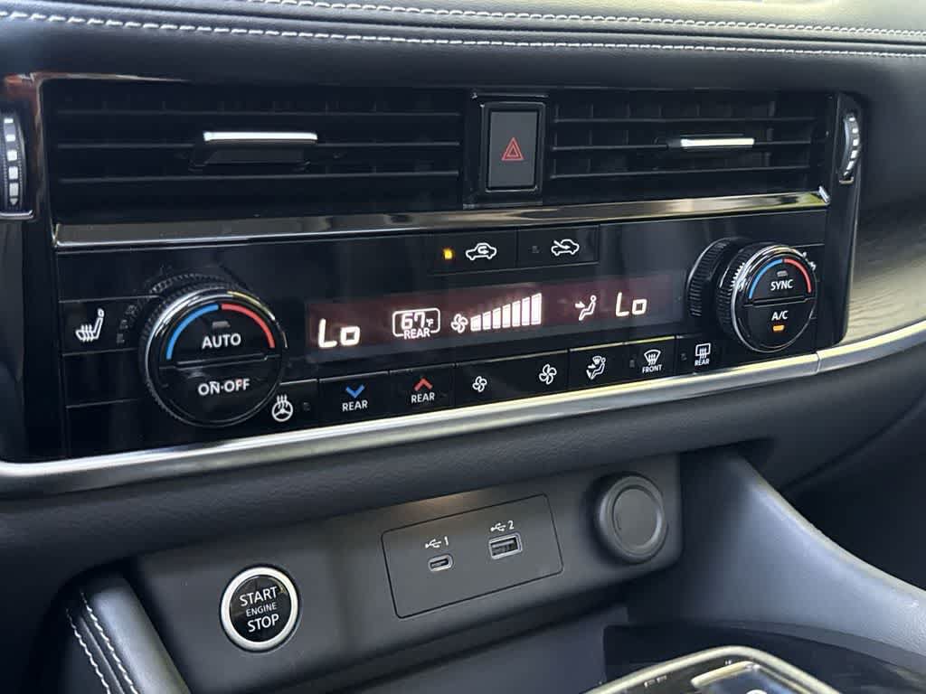 Used 2021 Nissan Rogue SL FWD image 19