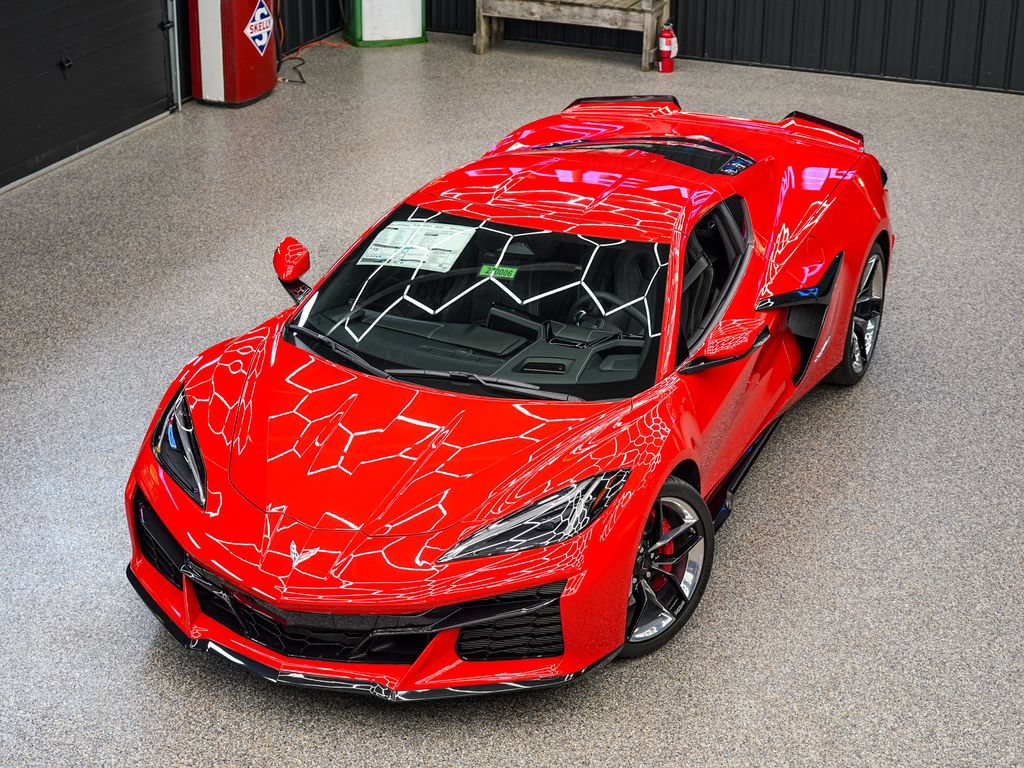 New 2027 Chevrolet Corvette Z06 w/ Chrome Exterior Badge Package RWD image 4