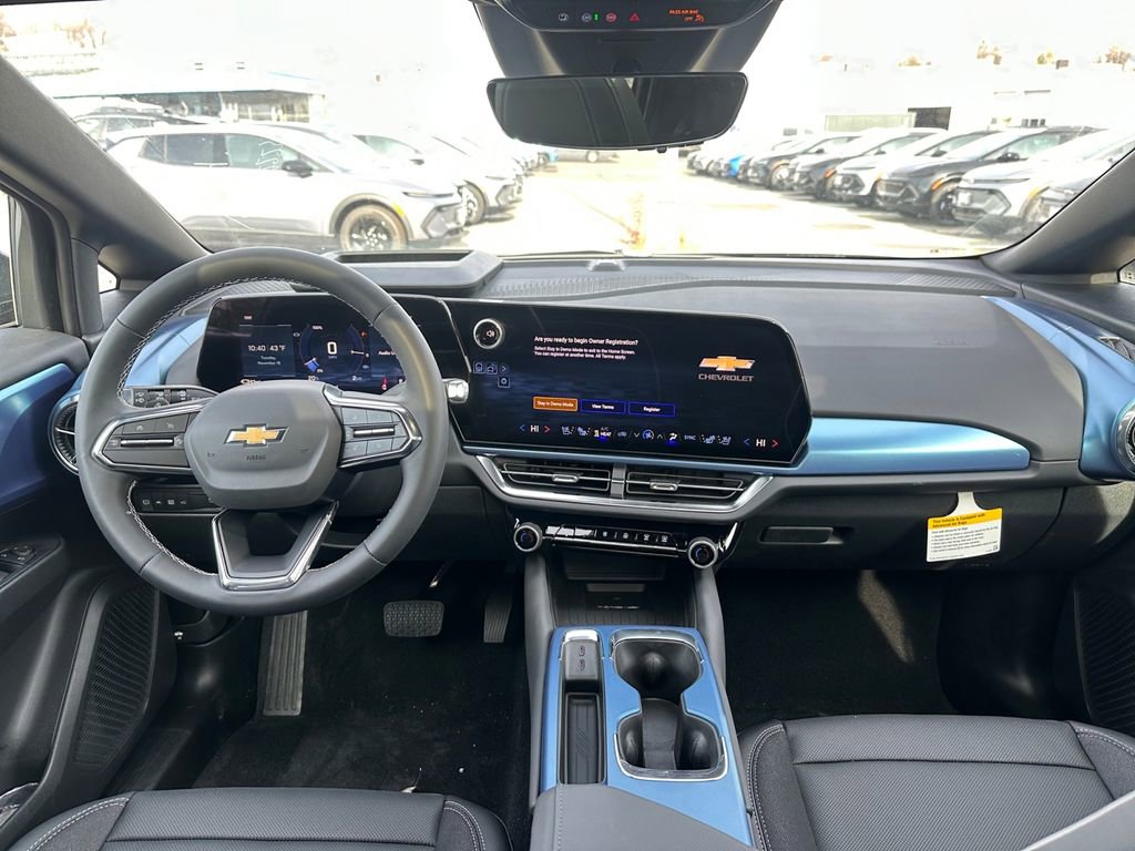 New 2026 Chevrolet Equinox EV LT image 20