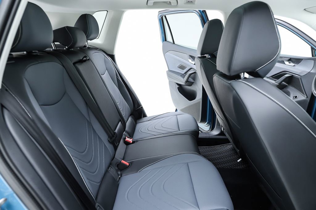 New 2026 Volkswagen Tiguan SE image 76