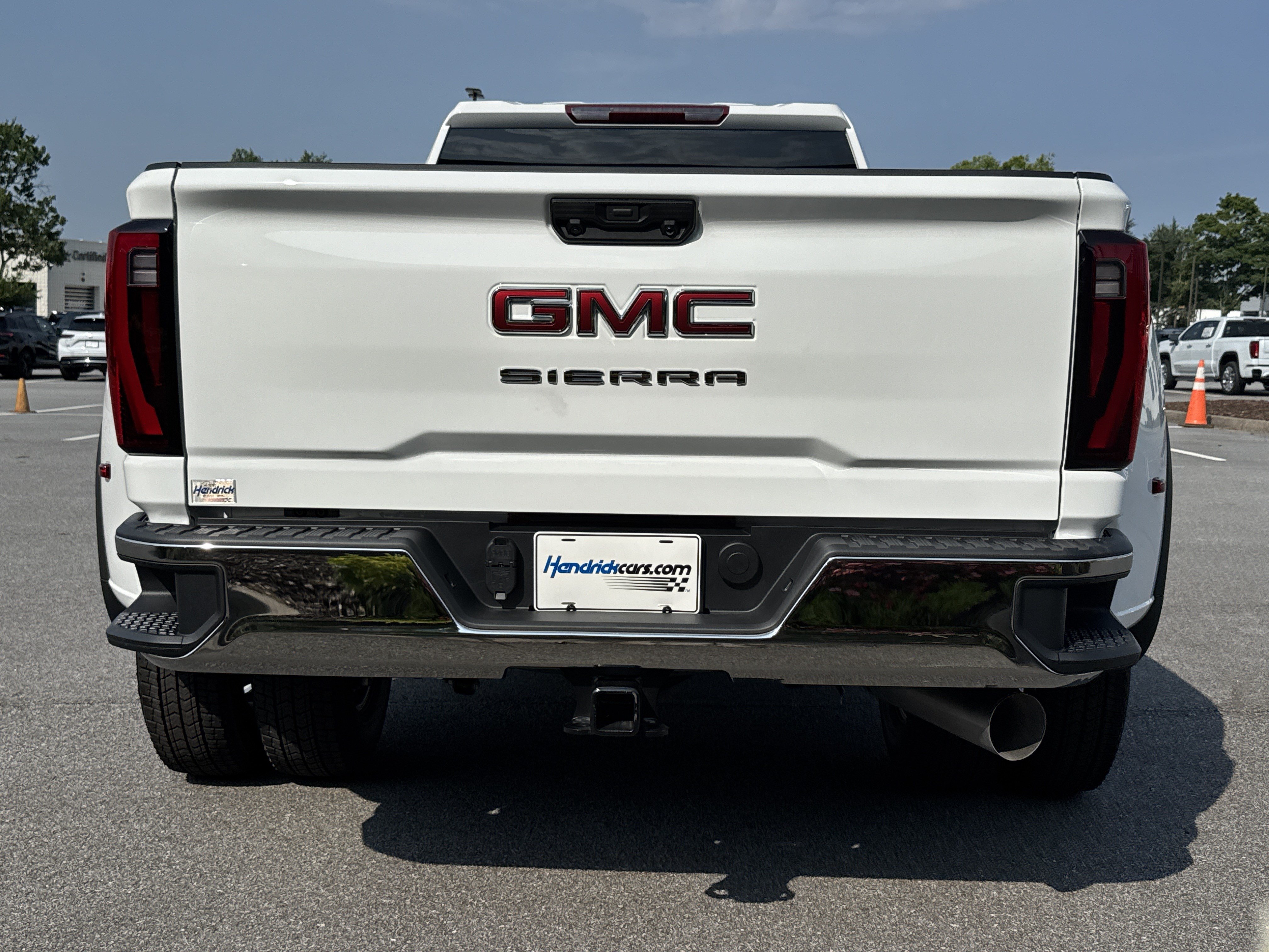 New 2026 GMC Sierra 3500 Pro AWD/4WD image 9