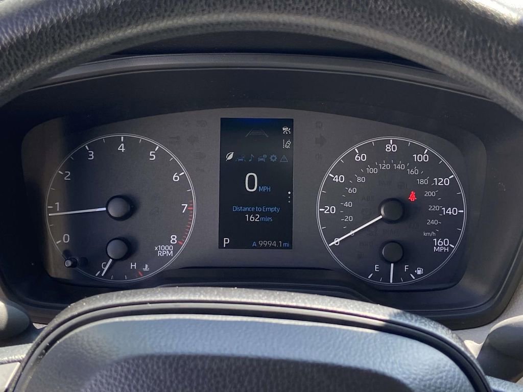Used 2024 Toyota Corolla Cross L FWD image 35