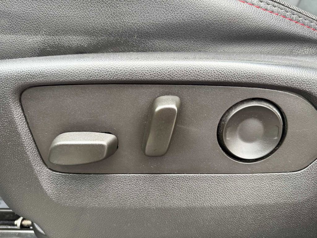 Used 2022 Chevrolet Tahoe RST image 21