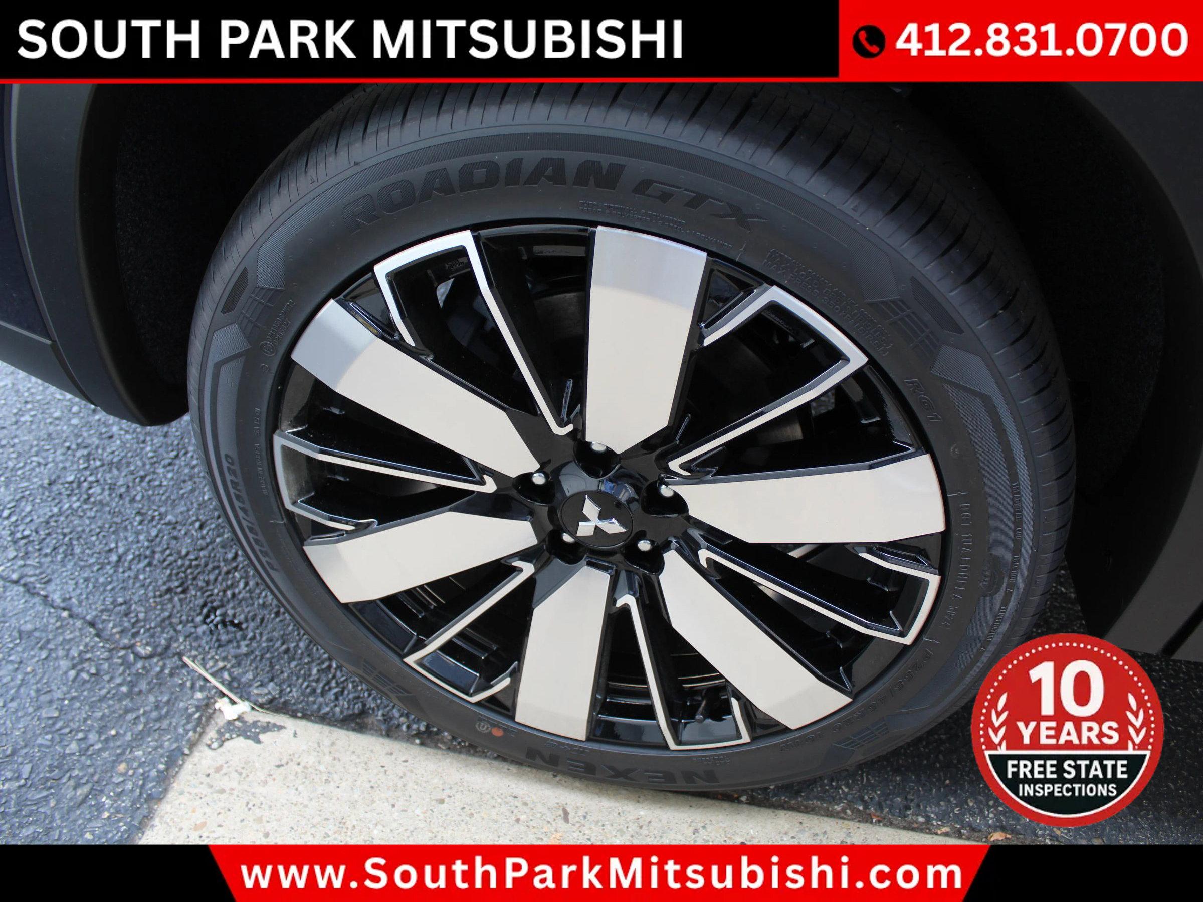 New 2025 Mitsubishi Outlander SE image 28