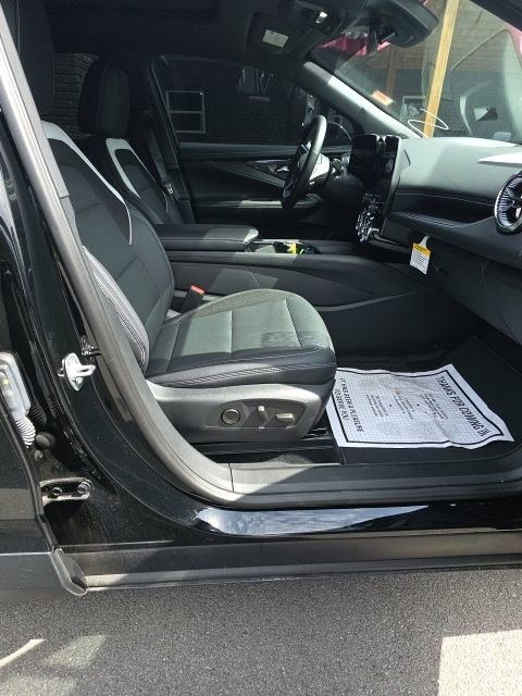 Used 2024 Chevrolet Blazer EV LT image 13