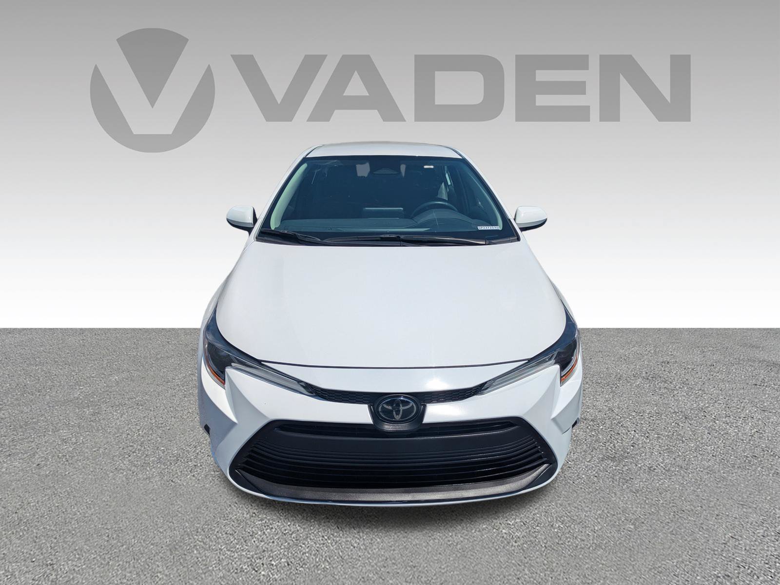 Used 2025 Toyota Corolla LE FWD image 26