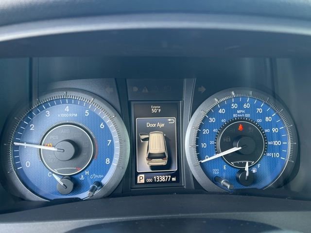 Used 2015 Toyota Sienna Limited Premium image 10