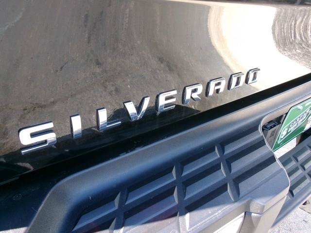 Used 2014 Chevrolet Silverado 2500 LTZ w/ Suspension Package, Off-Road AWD/4WD image 27