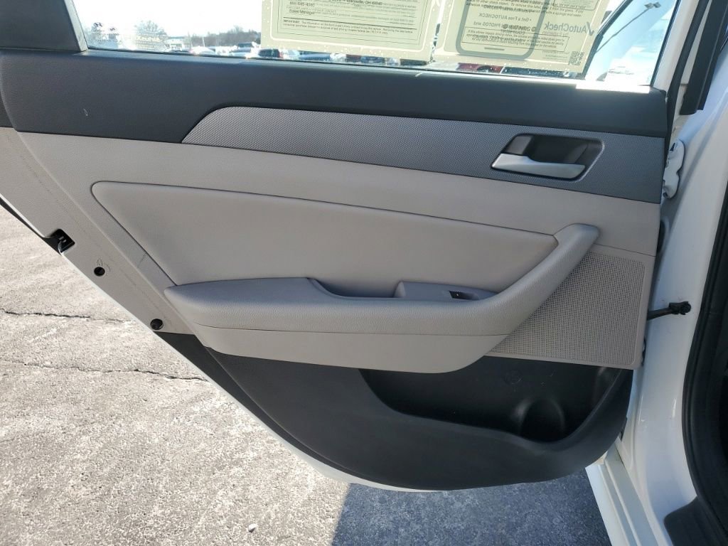 Used 2018 Hyundai Sonata SEL w/ Cargo Package image 30