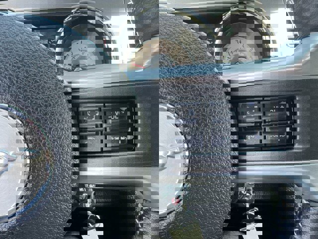 Used 2010 Ford Mustang GT Premium RWD image 13