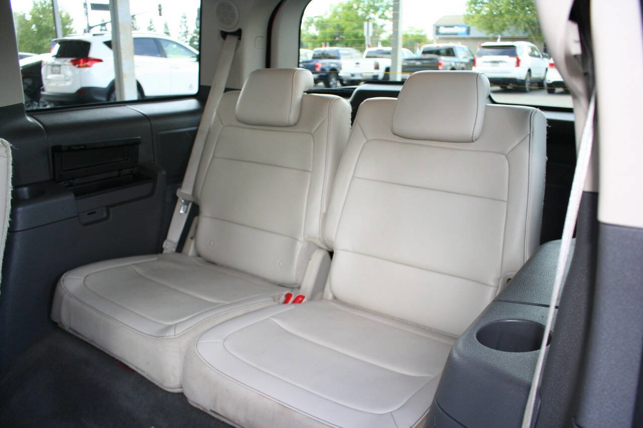 Used 2011 Ford Flex SEL w/ Rapid Spec Order Code image 20