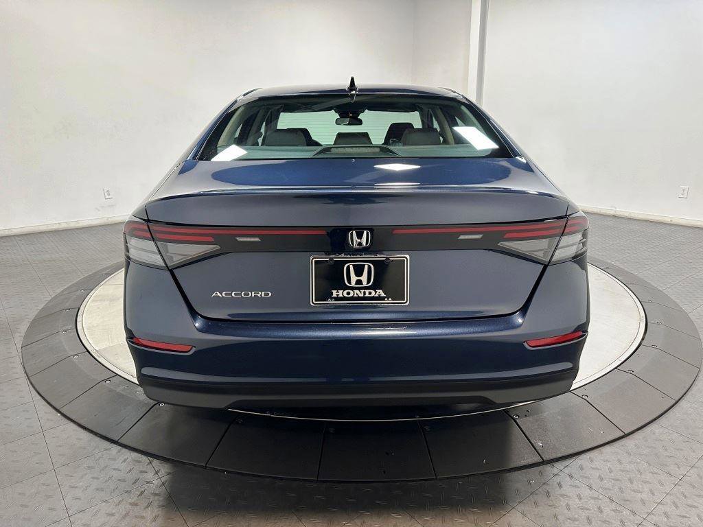 New 2025 Honda Accord SE image 7