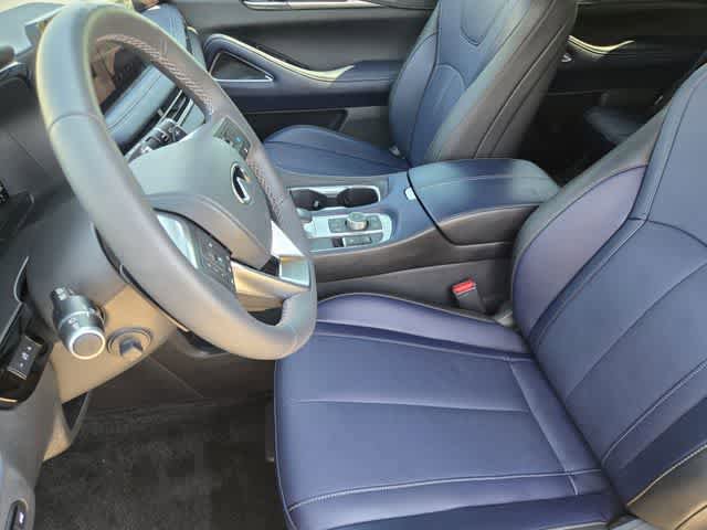 Certified 2026 INFINITI QX60 Sport w/ Dark Cargo Package AWD/4WD image 9