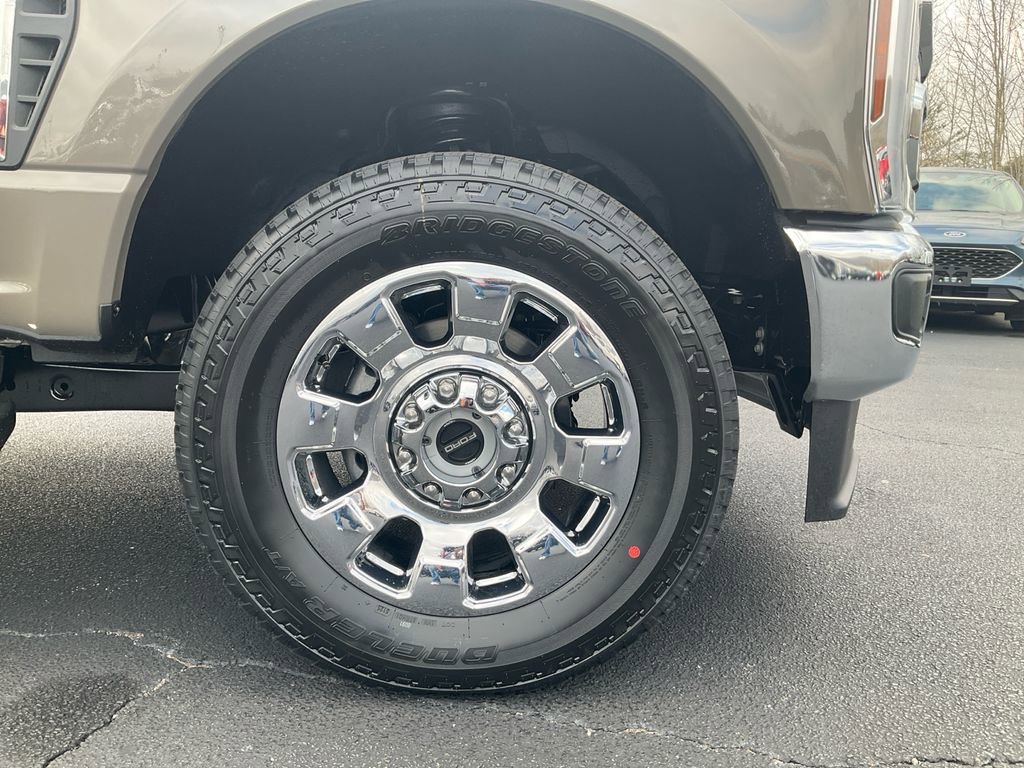 New 2026 Ford F250 Lariat w/ Chrome Package image 10