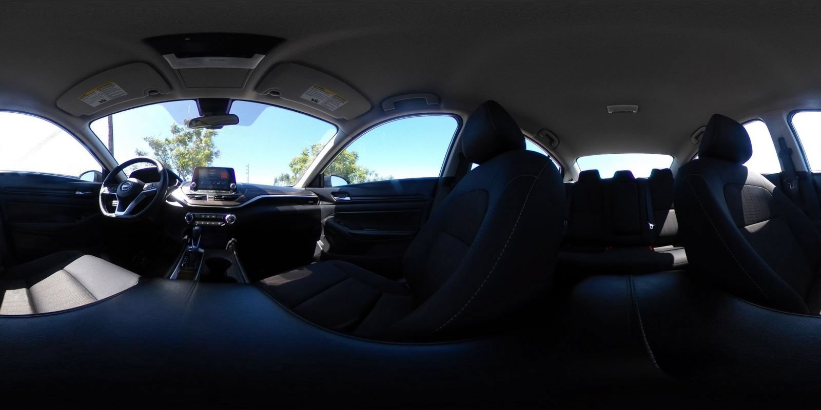 Used 2025 Nissan Altima 2.5 SV FWD image 43