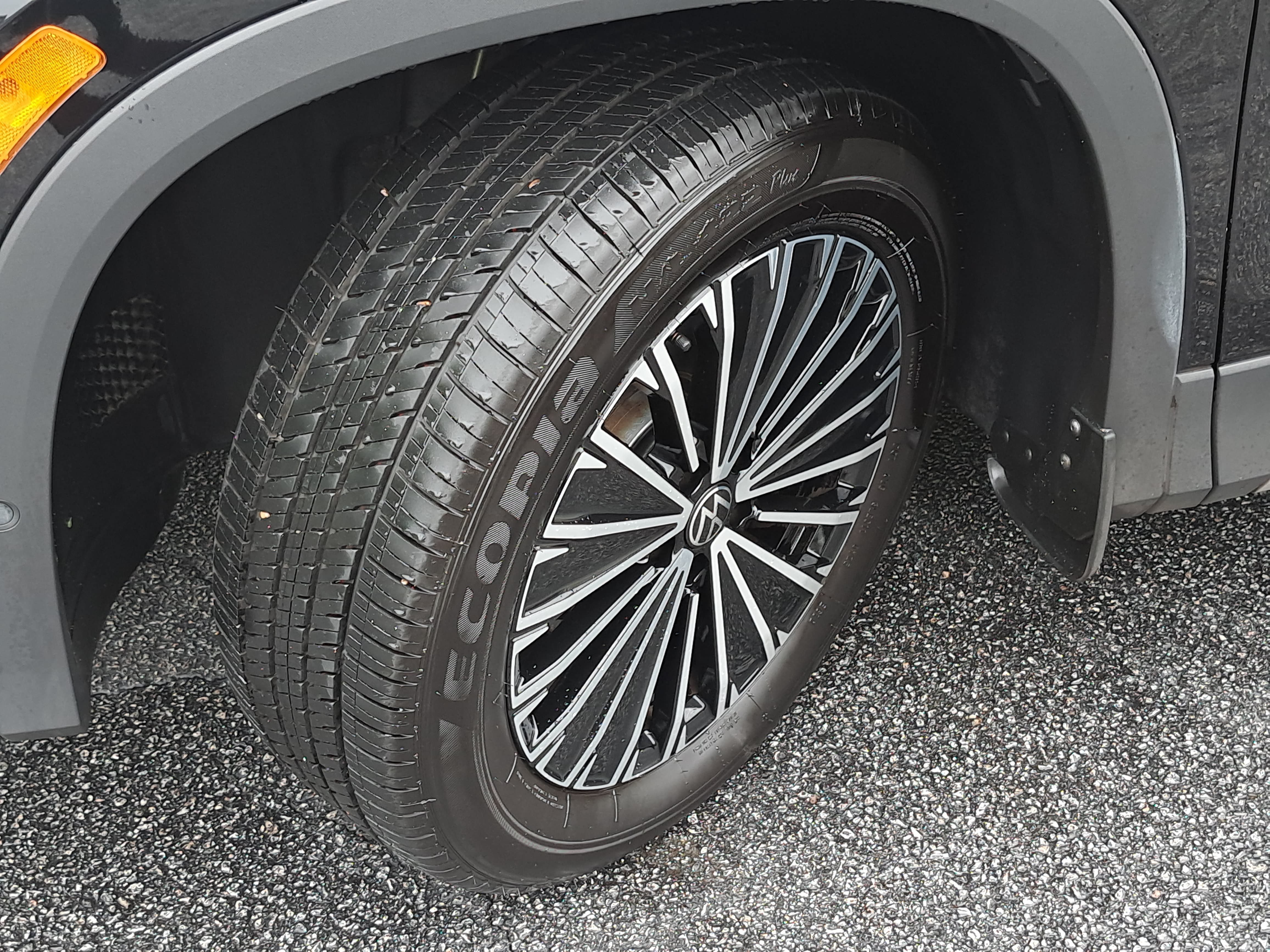 Certified 2025 Volkswagen Tiguan S FWD image 56