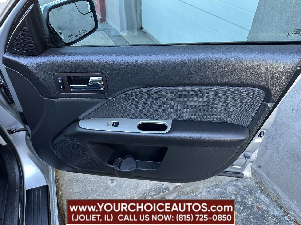 Used 2012 Ford Fusion SEL image 24