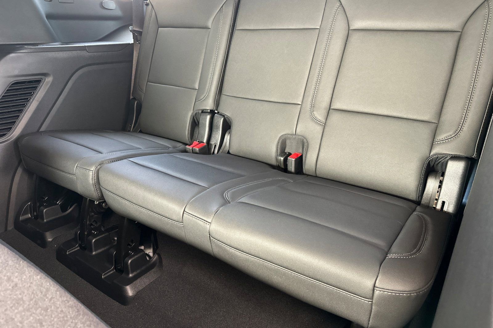 New 2026 Chevrolet Tahoe LT w/ Comfort Package image 17