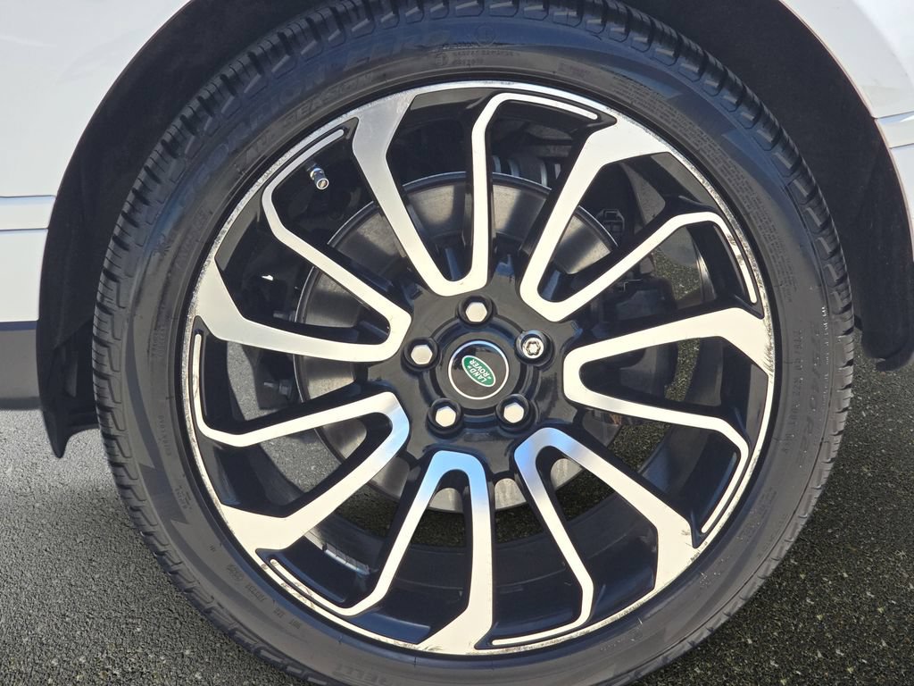 Used 2019 Land Rover Range Rover Supercharged AWD/4WD image 37