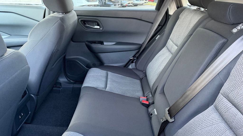 New 2026 Nissan Rogue SV image 29