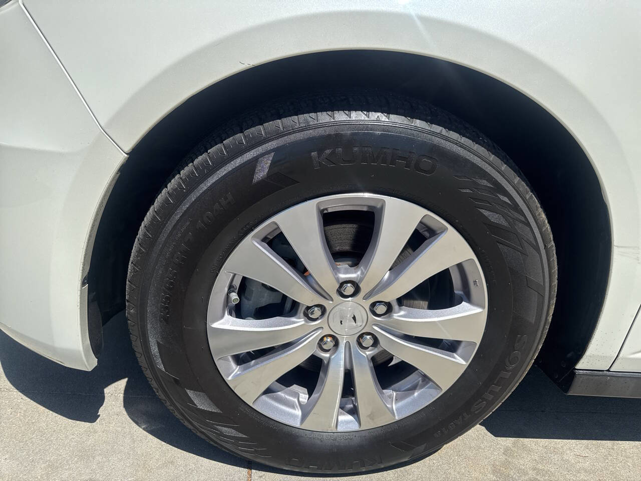 Used 2016 Honda Odyssey EX-L image 28