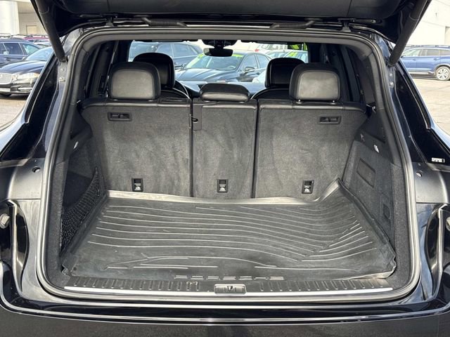 Used 2019 Porsche Cayenne image 6