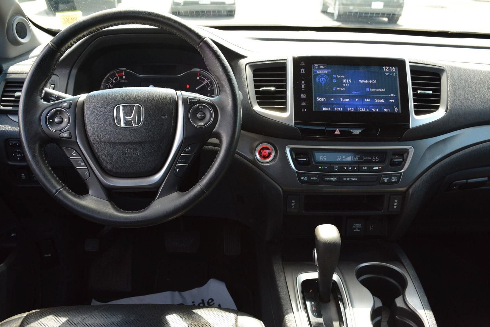 Used 2017 Honda Ridgeline RTL-T image 12