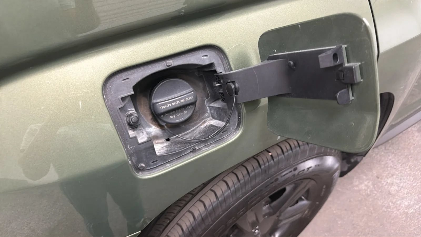 Used 2015 GMC Terrain SLE AWD/4WD image 29