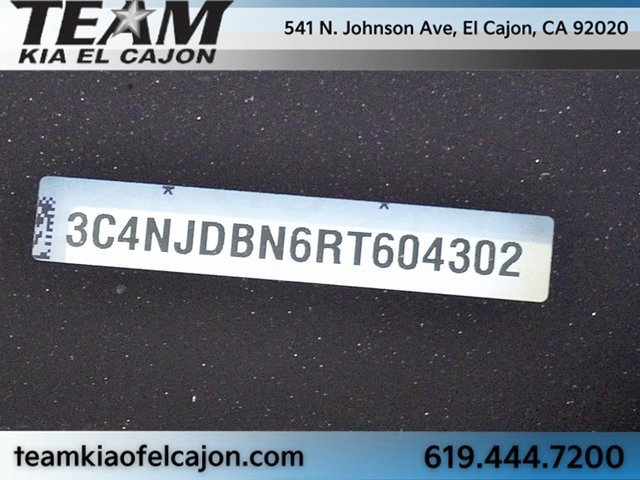 Used 2024 Jeep Compass Latitude image 31